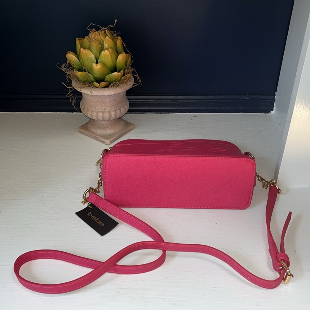 NEW BEBE “Polly” Dome-Shaped Crossbody BARBIE BRIGHT RASPBERRY PINK - Picture 17 of 17